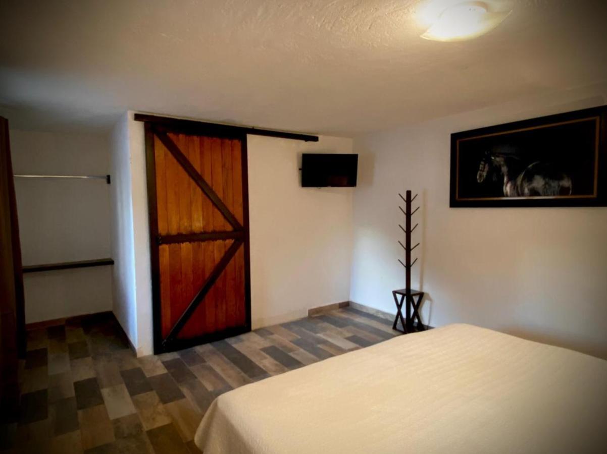 Cabanas, Suites Y Habitaciones Rancho San Jorge แบร์นัล ภายนอก รูปภาพ